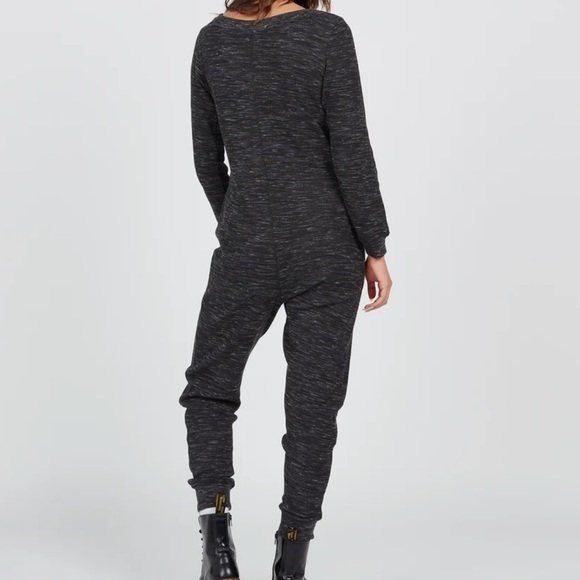 Volcom Lived In Long Jam Jams Heathered Romper - Picture 2 of 13